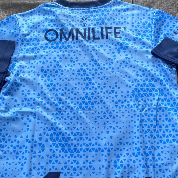 Liga MEXICO C.D. Guadalajara CHIVAS Men's JERSEY Sz M,L,XL,2XL NEW by Puma - Picture 3 of 5